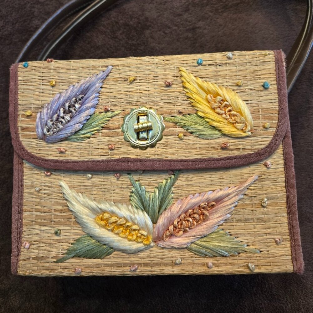 Vintage handbag purse rattan straw floral Philippines